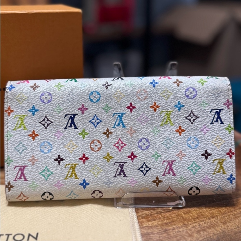 Louis Vuitton Pre-Owned 2007 Porte Monnaie Wallet - Picture 9 of 16